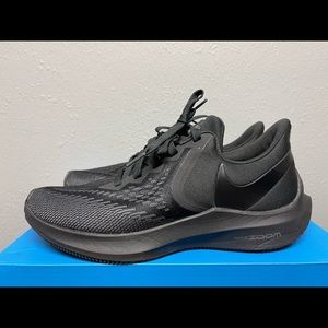 Size 8 M Nike Zoom Winflo6